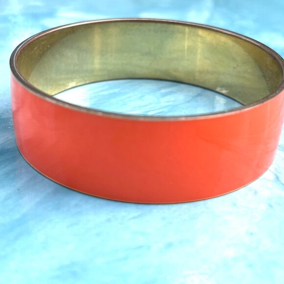 J. Crew Orange Enamel and Gold Tone Chunky Bangle Statement Bangle Signed Jewelr - Picture 1 of 3